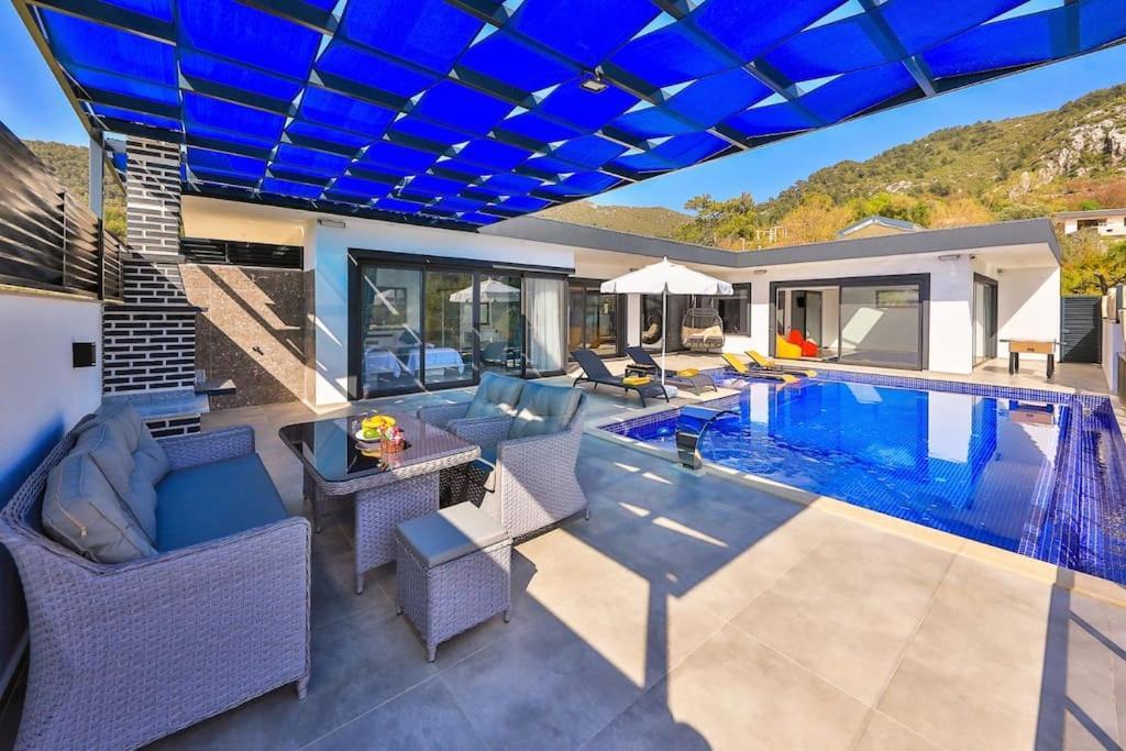 Tayyar Villa *